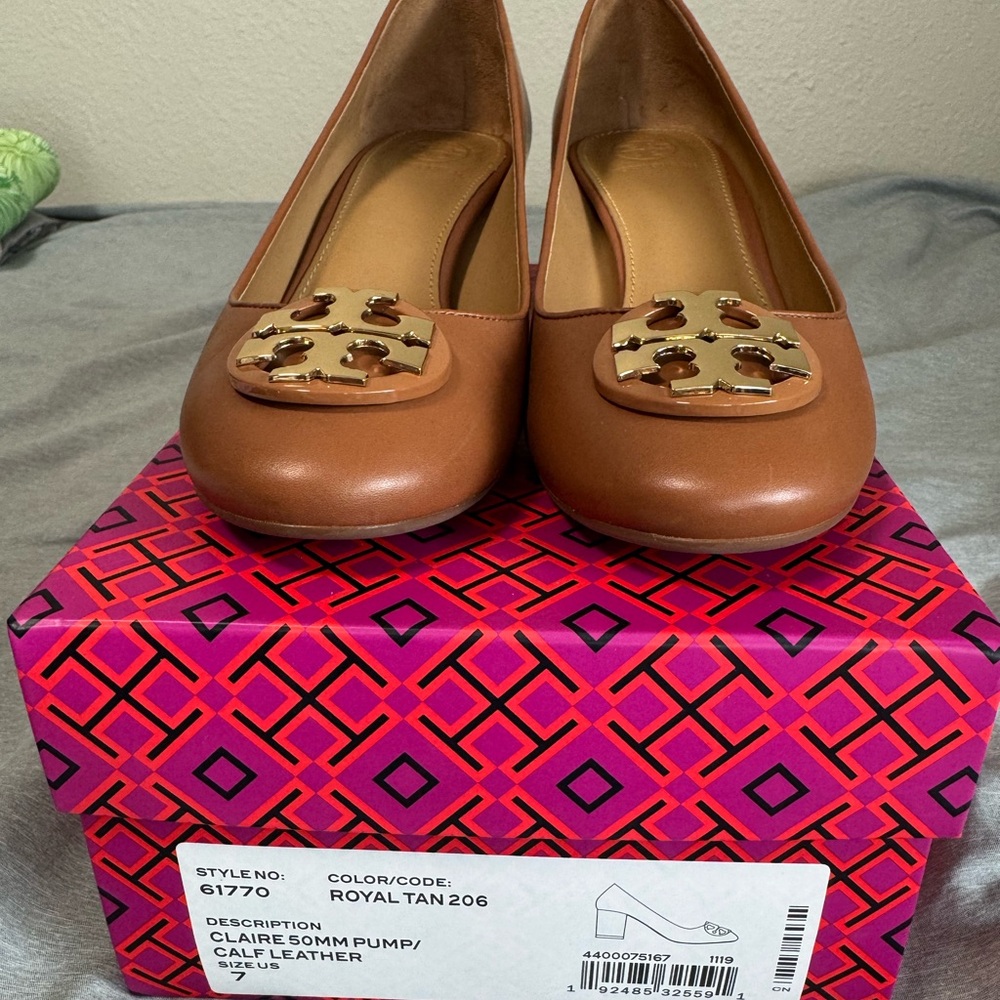 Tory Burch Royal Tan Heels in Leather